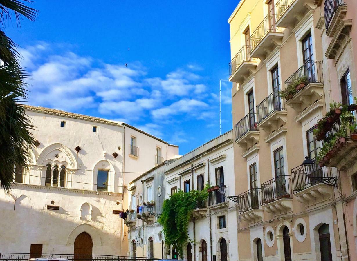 סירקוזה Suite La Piazza By Wonderful Italy מראה חיצוני תמונה